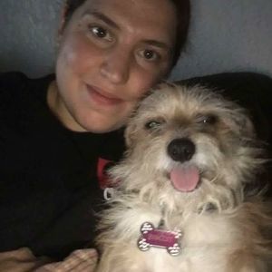 Meet your Posher, Mona